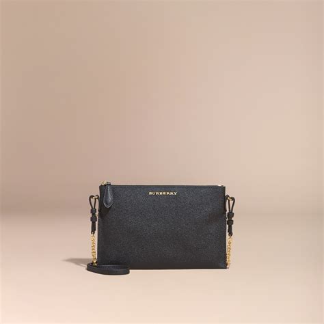 burberry international clutch bag